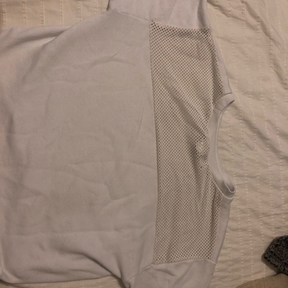 PINK pull over - Picture 4 of 4